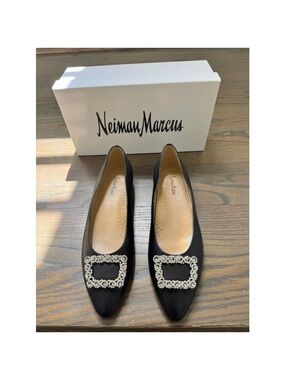 ✨ Neiman Marcus Crystal Buckle Ballet Flats Black Leather Sz 10 NIB